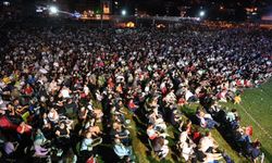 Biga’da yüzlerce taraftar milli takıma destek verdi