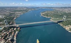 İstanbul Boğazı trafiğe kapatıldı