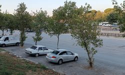 Biga'da Pazar Günü Kocabaş Çayı Otoparkı Boş Kaldı