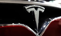 Tesla, 1,8 milyonun üzerinde aracını geri çağıracak