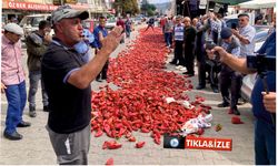 Çanakkaleli üretici bir römork kapya biberi yola döktü!