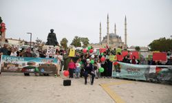 Kadın ve çocuklar İsrail'in Filistin'e yönelik saldırılarını protesto etti