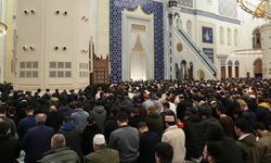 Ramazan ayının ilk teravih namazı kılındı
