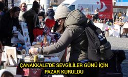 Çanakkale'de Sevgililer Günü için pazar kuruldu