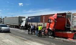 3 tırın karıştığı zincirleme kaza