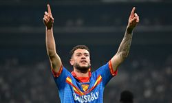 Romulo, Göztepe'de rekor peşinde