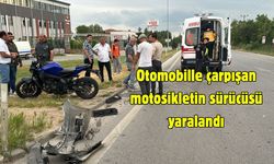 Otomobille çarpışan motosikletin sürücüsü yaralandı