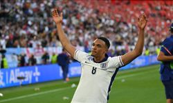 Real Madrid, Trent Alexander-Arnold'u kadrosuna kattı