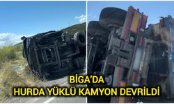 Biga’da Hurda Yüklü Kamyon Devrildi