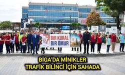 Biga’da Minikler Trafik Bilinci İçin Sahada