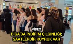 Biga’da indirim çılgınlığı; Saatlerdir kuyruk var