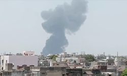 242 kişiyi taşıyan yolcu uçağı düştü