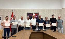 Biga’da taşımalı eğitimin gizli kahramanlarına başarı belgesi