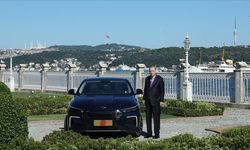 Cumhurbaşkanı Erdoğan, Togg'un yeni modeli T10F'yi test etti
