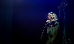 Müzik dünyasının "kalbi yaralı" sanatçısı: Murat Göğebakan