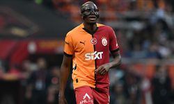 Napoli, Osimhen'i kamp kadrosuna almadı