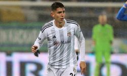 Genç futbolcu Tıknaz'ın sözleşmesi uzatıldı
