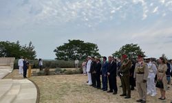 Çanakkale'deki Yalnız Çam Anıtı'nda anma töreni düzenlendi