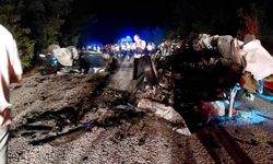 Çanakkale'deki Feci Kaza 6 Can Aldı: Kimlikler Açıklandı