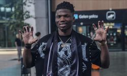 Beşiktaş, El Bilal Toure'yi KAP'a bildirdi