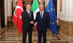 Bakan Yerlikaya, İtalya İçişleri Bakanı Piantedosi ile görüştü