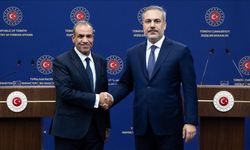 Bakan Fidan, Abdulati ile telefonda görüştü
