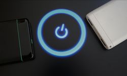 Uraloğlu'ndan hava yolu şirketlerine "powerbank" uyarısı