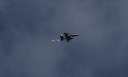 İsrail Sana'ya hava saldırısı düzenledi