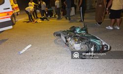 Otomobille motosikletin çarpıştığı kazada 2 kişi yaralandı
