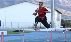 24 yıllık rekoru kıran Akçiçek gözünü yeni şampiyonluklara dikti