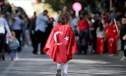 Cumhuriyet'in 102. yılı kutlamaları 21 pare top atışıyla bugün başlayacak