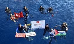 Şahika Ercümen "Gazze Nefes Alsın" Diyerek Daldı
