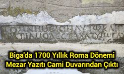 Biga'da 1700 Yıllık Roma Dönemi Mezar Yazıtı Cami Duvarından Çıktı