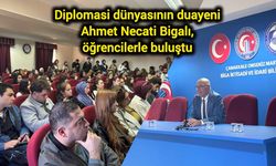 Diplomasi dünyasının duayeni Ahmet Necati Bigalı, öğrencilerle buluştu