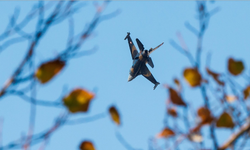 Anıtkabir üzerinde Cumhuriyet'in 102. yıl dönümüne özel uçuş gösterisi