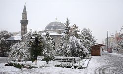 Yurtta birçok ilde kar etkili oldu