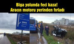 Biga yolunda feci kaza! Araç motoru yerinden fırladı