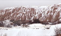 Kapadokya'da mevsimin ilk karı yağdı