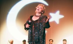 Ünlü sanatçı hayatını kaybetti