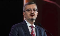 Duran, Sezai Karakoç'u vefat yıl dönümünde andı