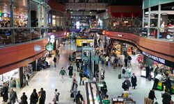 Türk Havalimanları 11 Ayda Rekor Kırdı: Uçak Trafiğinde Yüzde 15 Artış!