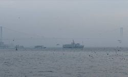 İstanbul ve Çanakkale Boğazı'nda sis etkili oldu