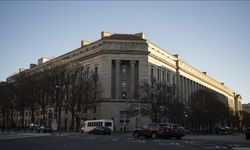 “Epstein dosyalarındaki Trump'a ait tüm materyaller yayınlanacak”