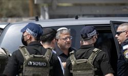 Bedeviler, Ben-Gvir'i taşladı