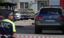 “Moskova’da bombalı saldırıda 2’si polis 3 kişi öldü”