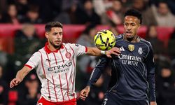 Real Madrid, liderliği Barcelona'ya kaptırdı