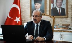 Çanakkale Valisi Toraman, AA'nın "Yılın Kareleri" oylamasında tercihlerini yaptı