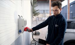 Genç mühendis, yapay zekalı araç şarj ünitesi geliştirdi