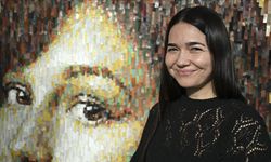 Havalimanında unutulan valizler sanata dönüşüyor