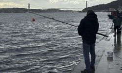 Olta balıkçıları lodosu fırsata çevirdi